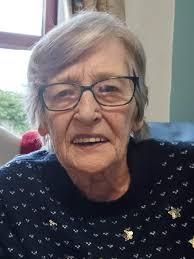 It is with great sadness for her loss, and pride in having known her, that  we must announce the passing of our beloved mother Sandra Anderton