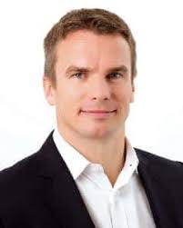 Rob Hocking's Instagram, Twitter & Facebook