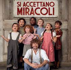 Si accettano miracoli, regia di alessandro siani (2015) tiramisù, regia di fabio de luigi (2016) questione di karma, regia di edoardo falcone (2017) metti la nonna in freezer, regia di giancarlo fontana e giuseppe stasi (2018) ti presento sofia, regia di guido chiesa (2018) 10 giorni senza mamma, regia di alessandro genovesi (2019) Si Accettano Miracoli Trama Cast E Attori Del Film In Onda Su Rai 1