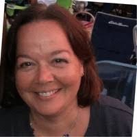 Karen Bott's Instagram, Twitter & Facebook