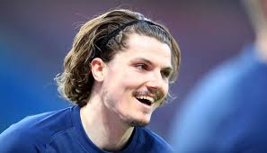 Marcel sabitzer prefers to play with right foot. Th Wp2dpyxodwm