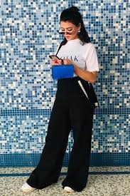 طرق متنوعة لتنسيق البنطلون الشارلستون على طريقة المشاهير fashion pantsuit pants