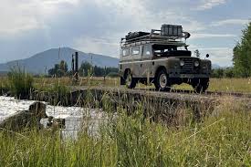 Image result for Sandglow 1976 Land Rover