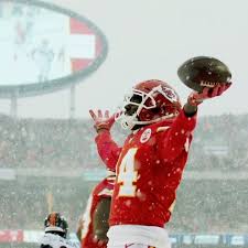 Get sports news, football scores, and live results and updates so you don't miss a second of the action. Nfl On Instagram Scores And Snow Angels Denvskc On Cbs Nfl App Yahoo Sports App Sports App Nfl Snow Angels