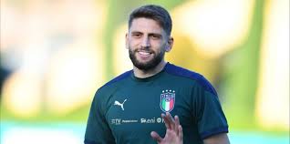 Throughout history, italy as a football nation, have been often the talk of some of the greatest one such player who benefits from his team's model of play is the italian winger domenico berardi. Virals Liverpool Set Their Sights On Italy Winger Domenico Berardi Read Liverpool