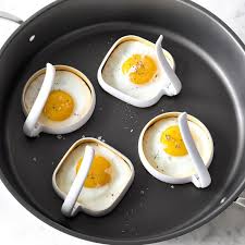 Williams Sonoma Square Egg Fry Rings Set Of 4 Egg Tools Williams Sonoma
