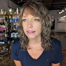 Nicole Borowicz's Instagram, Twitter & Facebook