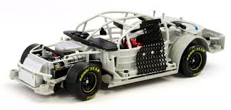 As with model cars in general, collectors have two primary options for nascar models— diecast cars or model kits. Amazon Com Dale Earnhardt Jr 88 National Guard 2014 Chevy Ss Nascar Diecast Car 1 24 Scale Hoto Sports Outdoors