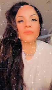 Candace Duran's Instagram, Twitter & Facebook