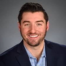 Mayron Sandoval's Instagram, Twitter & Facebook