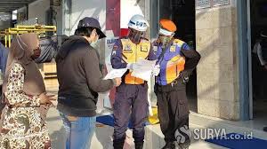 Di Jember Biaya Rapid Test Lebih Mahal Dari Harga Tiket Ka Penumpang Geleng Geleng Kepala Surya