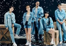 Terlahir dari keluarga pemain musik. So Not Worth It Cast Got7 S Youngjae G I Dle S Minnie Park Se Wan And More Introduce Their Characters In Hilarious Behind The Scenes Clip Kdramastars