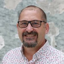 Je suis heureux de vous annoncer l'obtention de mon diplôme de Bachelor en  Management obtenu à HEC Lausanne