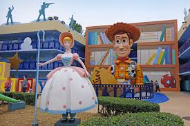 All star movies resort highlights: Disney S All Star Movies Resort Walt Disney World Undercover Tourist