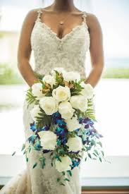 Shop our great selection of diy wedding bouquet & save. 2021 Guide To Beautiful Bridal Bouquets Yeah Weddings