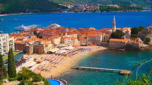 The e80 runs along the adriatic sea coast and connects budva with kotor in the north and ulcinj in the south. Klimatabelle Budva Wassertemperatur Beste Reisezeit Wetter