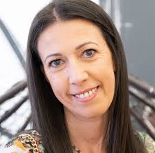 Stiamo Bene by Laura Sala