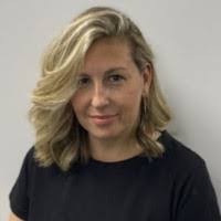 Tara Lindberg's Instagram, Twitter & Facebook