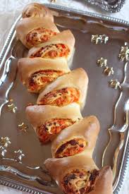 Partyahre Herzhaft Gefulltes Hefegeback Zu Silvester Hefegeback Rezepte Fingerfood