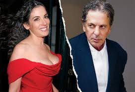 If you need to contact me for work, do not do so here, but email jonny geller gelleroffice@curtisbrown.co.uk. Saatchi Vs Lawson Inside The Public Eruption Of London S High Culture Couple Vanity Fair