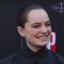 I regret working under your name, choreographer and professional dancer emma portner said of justin bieber. Emma Portner Bio Net Worth Affair Age Facts Wiki Partner Family