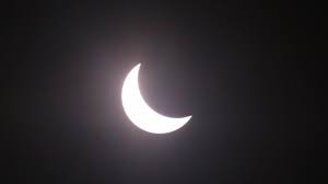 Wer das ereignis beobachten will, braucht einen. Partielle Sonnenfinsternis 05 01 2019 Sonnen Und Mondfinsternis Uber Deutschland Alle Termine 2019 News De