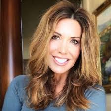 Sandi Sullivan's Instagram, Twitter & Facebook