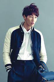 About home alone home alone is a reality show that portrays everyday lives of your favorite candy stars sung by kim young kwang goho's starry night starring kwon yuri and kim young kwang. Kim Young Kwang Actor Wikipedia