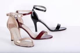 From high heels, kitten heels & block heels, browse our range of colours & styles for everyday or for a night out. Via Venetto The Perfect Shoe For Every Hue Drowning Equilibriums Bloglovin