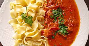 Porkolt Ungarisches Gulasch Ungarisches Gulasch Ungarisches Gulasch Rezept Rezepte
