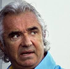 So jedenfalls charakterisiert sich flavio briatore selbst. Formel 1 Briatore Greift Piquet An Ein Verzogener Junge Welt