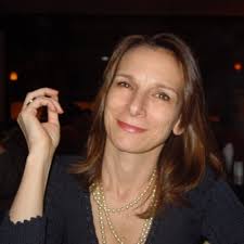 Muito prazer somos a Bonus Track Entretenimento. Uma nova marca com alguns  anos de experiência. Temos a missão de combinar a explosiva musicalidade do  público brasileiro com a nossa criatividade e… |