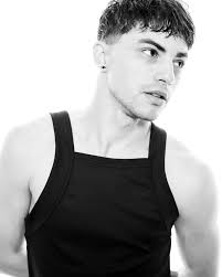 Michael Fullard (@michael__c94) · Instagram 照片和视频