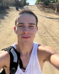 Ronnie kirk (@gnarlyronnie) • Instagram photos and videos