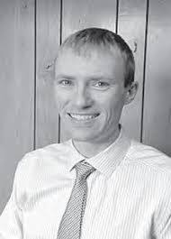 Robert Bastyr's Instagram, Twitter & Facebook