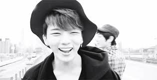 One of a kind ▬ world of korea. Mv Youngjae ì˜ìž¬ Debuta En Solitario Con Another Night Ba Na Na Noticias De K Pop En Espanol
