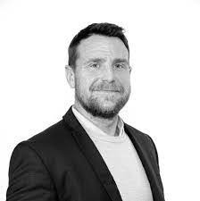 Clint Skipper's Instagram, Twitter & Facebook