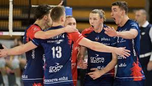 Debiut kamila semeniuka w reprezentacji siatkarzy. Lm Siatkarzy Cucine Lube Grupa Azoty Zaksa 1 3 Obronca Tytulu Pokonany Dziennik Zwiazkowy Polish Daily News