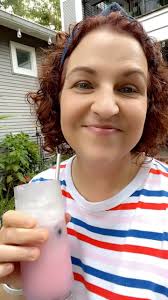 Happy 4th of July! 🇺🇸 , Our country has its share of problems, but today  is a day to celebrate our freedoms (which, if I'm honest, I often take them  for granted). , I complain about our country, but ...