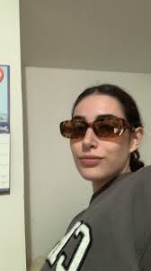 Female gamer seeking online players for NBA 2K