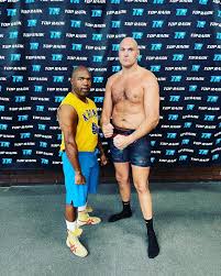 Duplantis skočio 6.10 metara u beogradu, horvat završio peti. Tyson Fury Looks Lean After Showing Off Ripped Abs And Incredible Body Transformation As He Plots Anthony Joshua Win