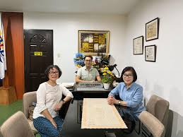 Profile for Atty. Mark Dela Borres