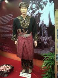 Ide model baju pendekar jawa. Fitinline Com 9 Perlengkapan Pakaian Adat Pria Jambi Menggambar Pakaian Pakaian Wanita Pakaian Tradisional