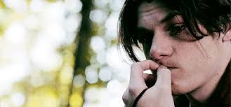 𝐌𝐀𝐃 𝐖𝐎𝐑𝐋𝐃 [The Society x Harry Bingham]