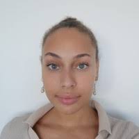 30+ "Daniela Dinis" profiles