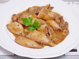 Puntillas, calamares pequeños fritos enteros, una tapa popular de españa. Chipirones En Salsa Receta Facil Mis Cosillas De Cocina