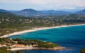 Plage Naturiste De Malpasset Cote D Azur France World Beach Guide