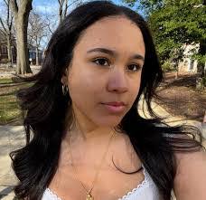 Gabrielle Hester's Instagram, Twitter & Facebook