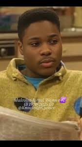 🎬Actress... The Color Purple "Celie" Desreta Jackson (born April 19, 1971)  is a Virgin Islander actress, producer, and entrepreneur. She is best known  for her role as Young Celie in the movie