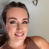 Nikki Kenny's Instagram, Twitter & Facebook